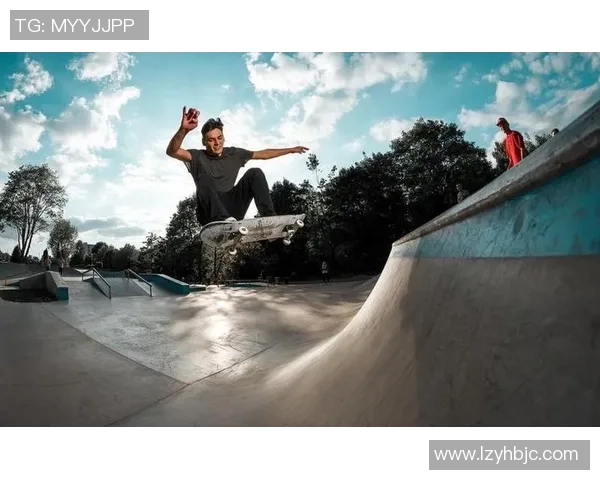 广州极限运动队在世界滑板锦标赛中的精彩表现与技术分析